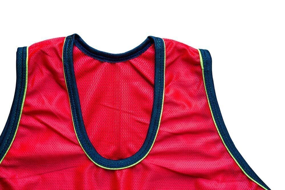 Nylon fabric: 30–40 years